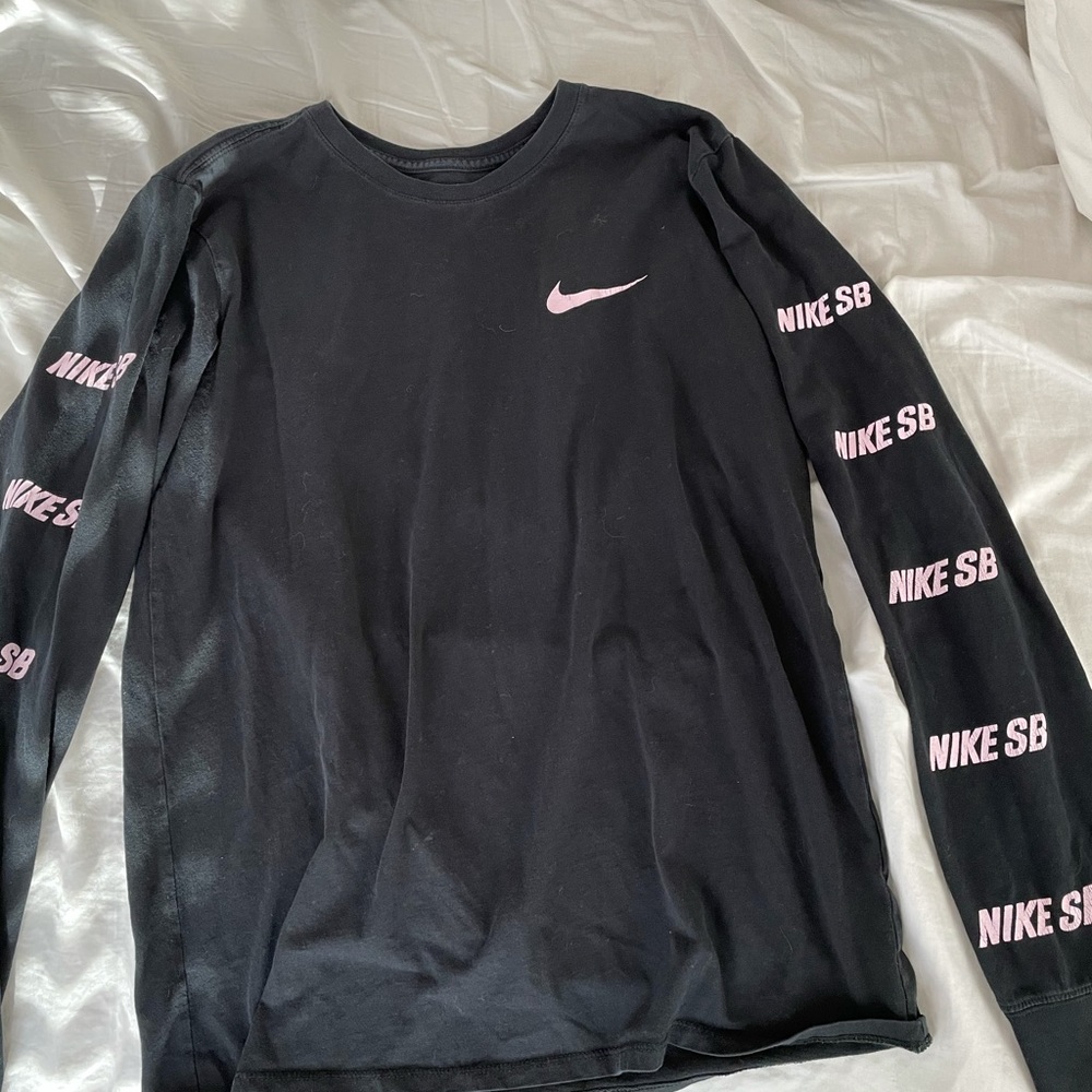 nike long sleeve
